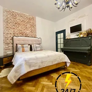 https://lviv-apart-1.hotelslviv.net